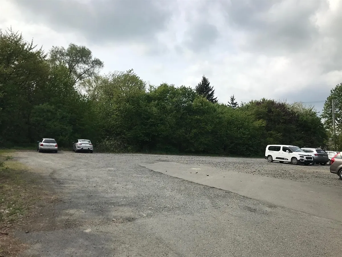 Prodej pozemku 9849 m²